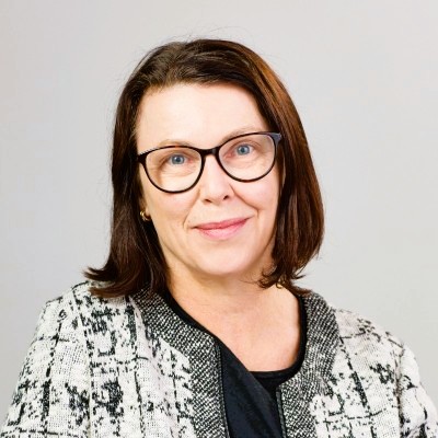 Robyn Webb